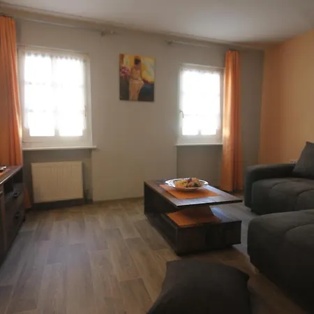 Alter Posthof Apartment *